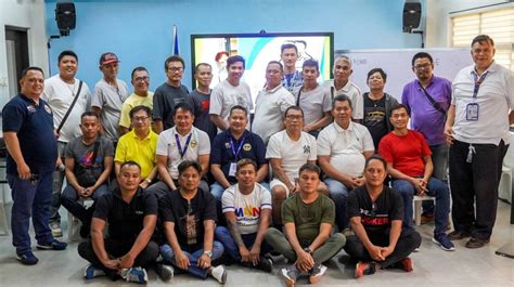 maksenbergart – meet the parents|Muntinlupa City pushes for responsible fathers in 'Katropa' meet.